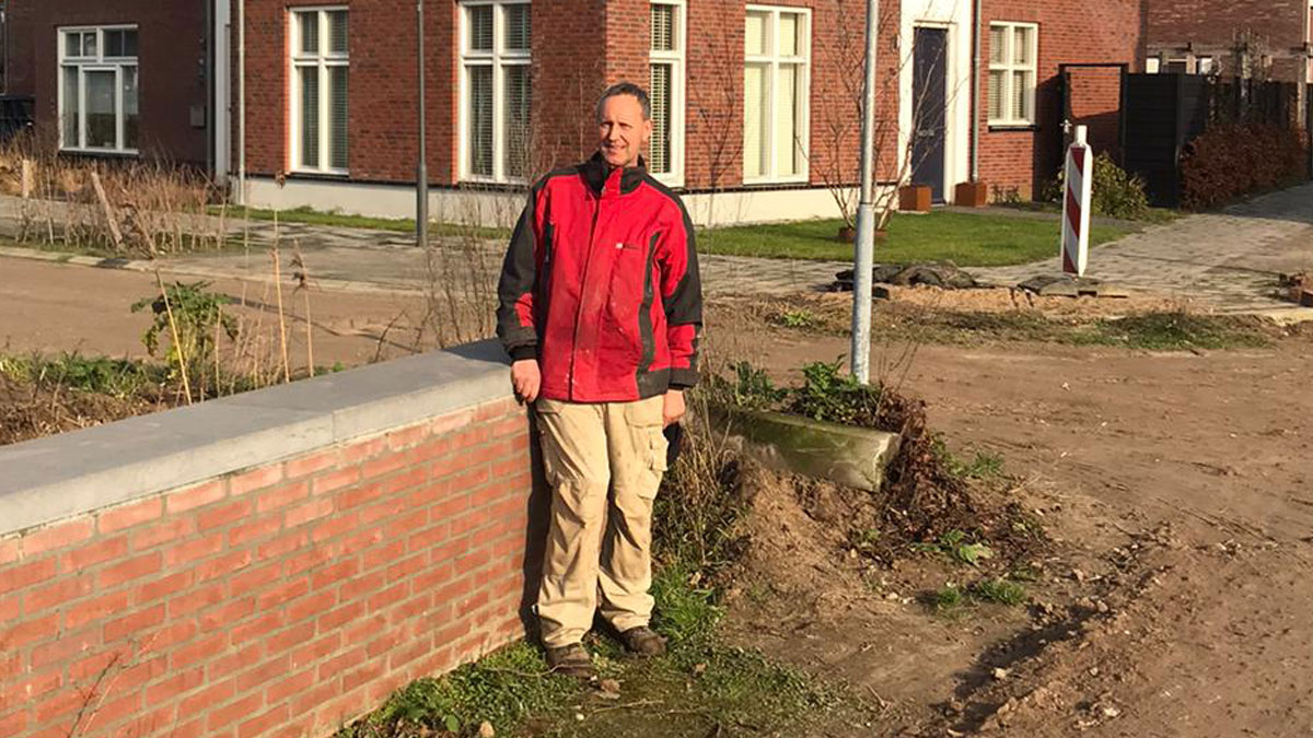 Henk Opheij 25 jaar in dienst bij Bouwbedrijf Versteegden